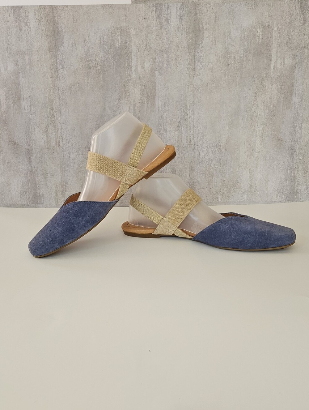 Børn Brylee Blue Suede Elastic Strap Flats Size 11